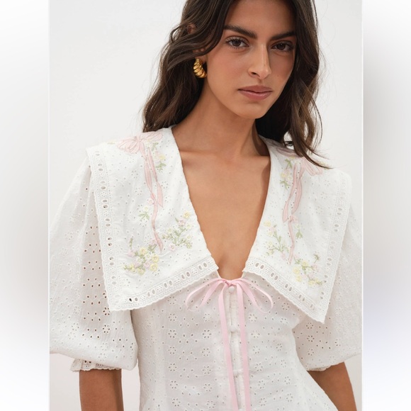 For Love & Lemons 🎀 Mi Amore White Eyelet Mini Dress Pink Trim bow embroidered - Picture 2 of 7